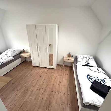 Grosse Ferienwohnung In Ostseenaehe Schonberg  Εξωτερικό φωτογραφία