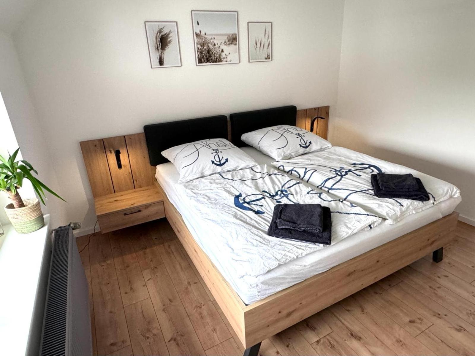 Grosse Ferienwohnung In Ostseenaehe Schonberg  Εξωτερικό φωτογραφία